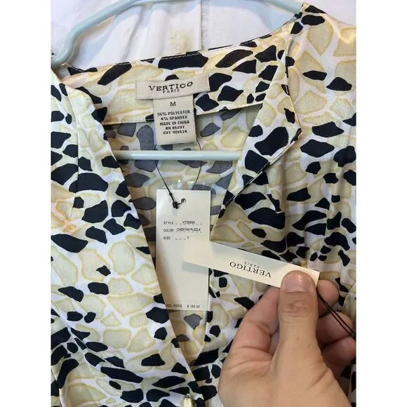 Vertigo Paris‎ Medium NWT Cheetah Puzzle Printed Flutter Sleeve Blouse MSRP $160 - Picture 3 of 4